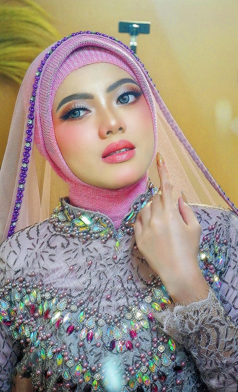 Nisa Aulia — Pink Look by makeupaliyahbasan — Wedding